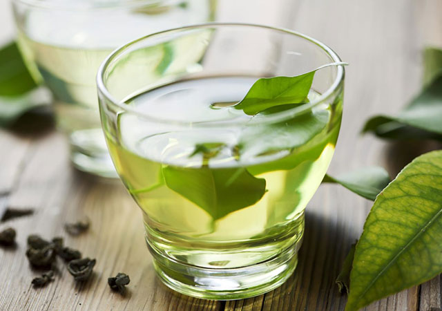排肾结石最好的食物治疗方法鳄梨叶茶